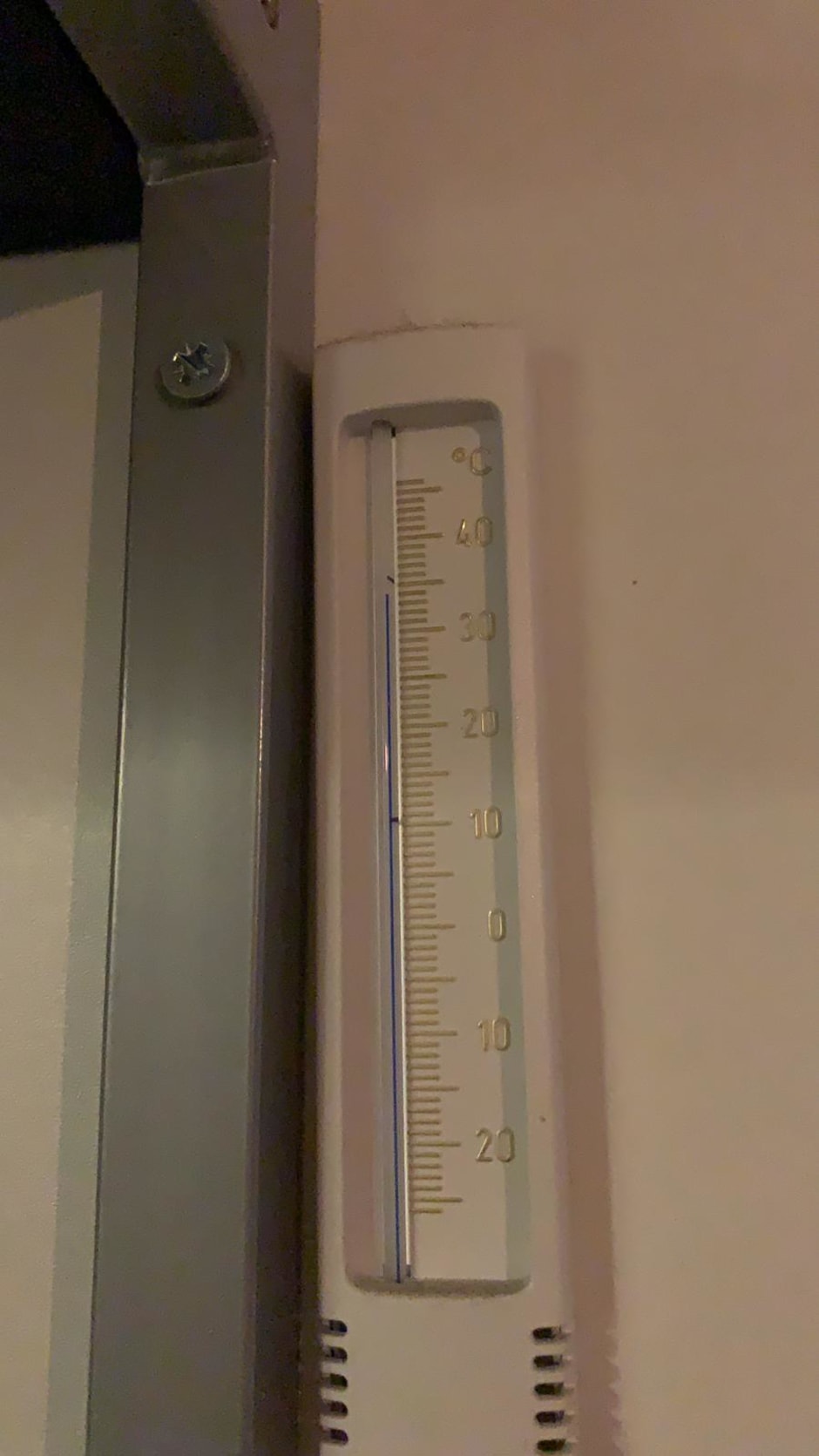 Temperatuur in Adamantidis' kamer op zaterdag 8 augustus omstreeks 12:40